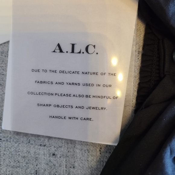 SOLD - BNWT A.L.C. Griffin front tie crop top - Picture 5 of 7